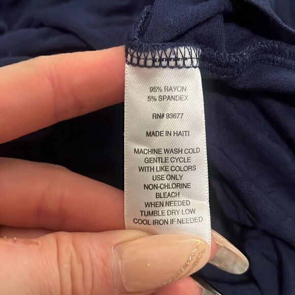 Ana A New Approach Women's Navy Blue Floral Sleeve Boat Neck Blouse Size Large - Picture 8 of 8